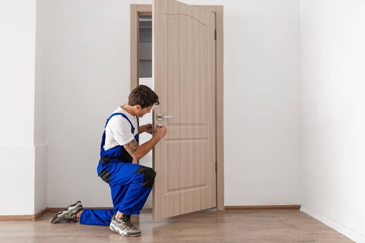 Door Lifter: The Essential Tool for Effortless Door Installation