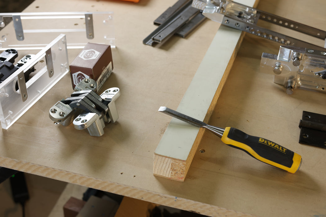 Chisel Sharpener Jig for Chisels and Planes